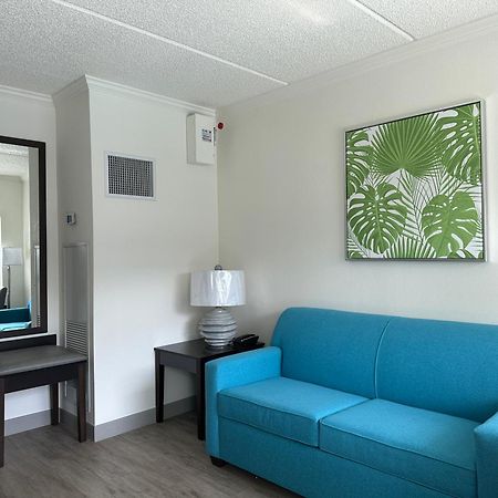 Oasis Bay Suites, Tampa, Busch Gardens, Usf ภายนอก รูปภาพ
