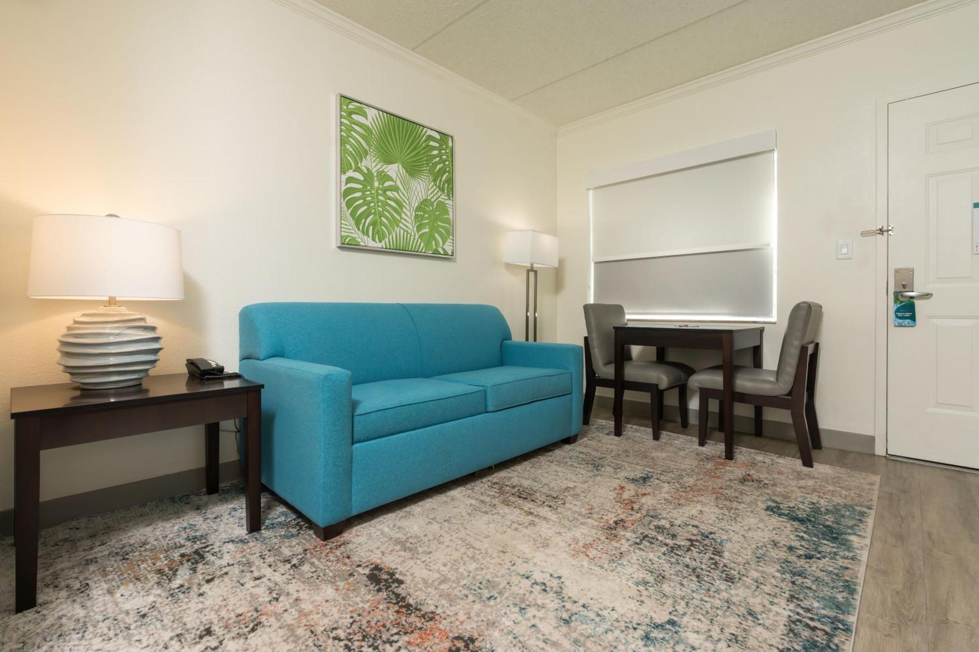 Oasis Bay Suites, Tampa, Busch Gardens, Usf ภายนอก รูปภาพ